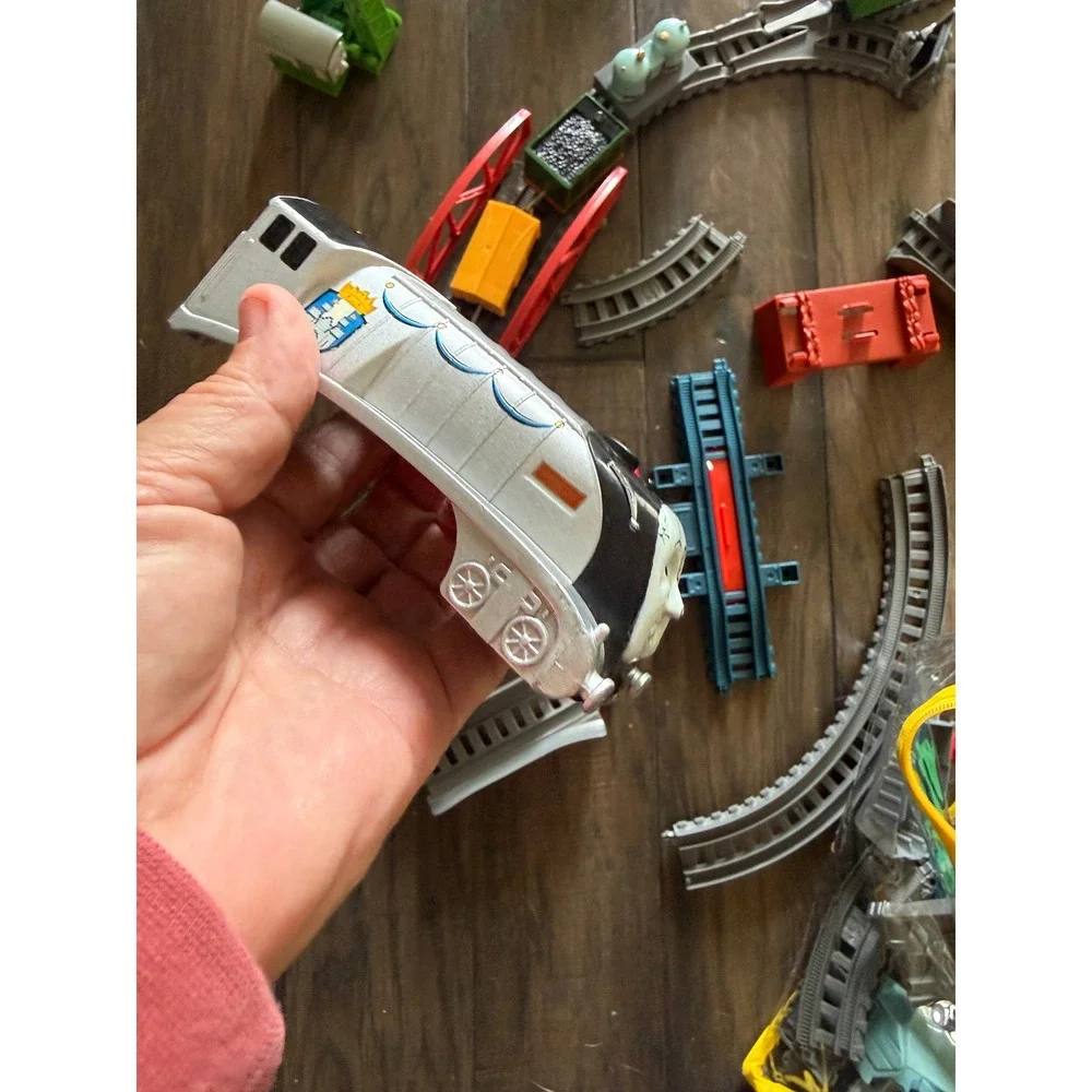 Thomas & Friends TrackMaster Lot Cassia Crane Cargo Tracks and Accessories Set